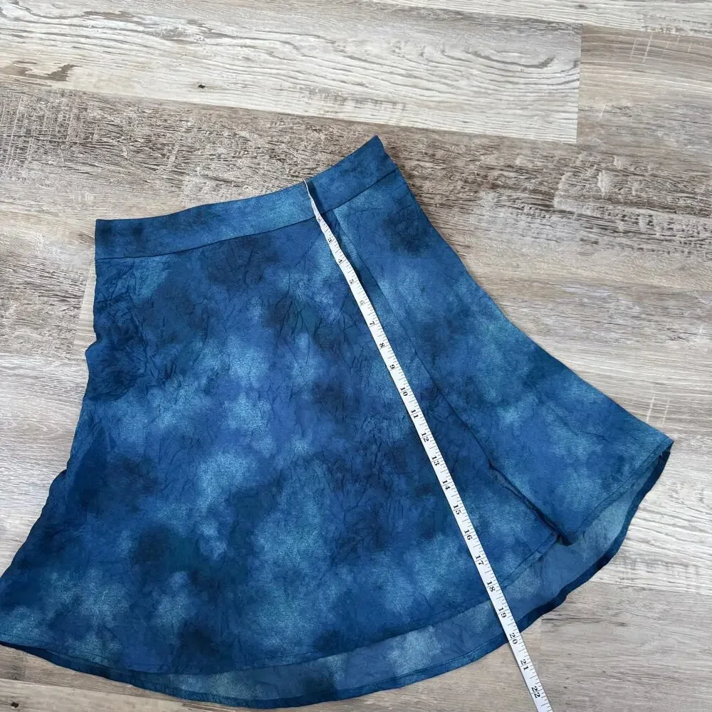 Free People Blue Tie Dye Flowy Mini Skirt Boho Indie Sleaze Festival Size 2